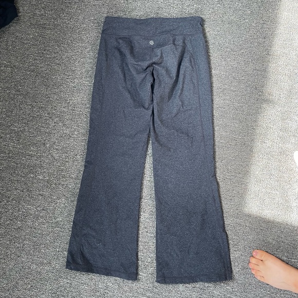 Athlete flare cropped pants - Picture 3 of 3